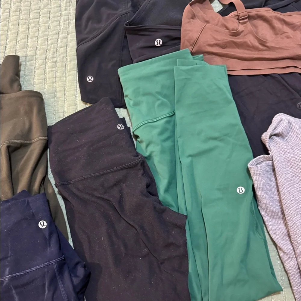 Lululemon Bundle - Picture 2 of 4